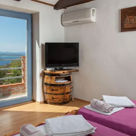 Lovreno By Interhome Crikvenica