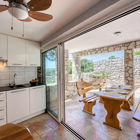 Lovreno - Ckv126 By Interhome *