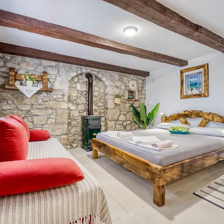Holiday home Lovreno - Ckv126 By Interhome