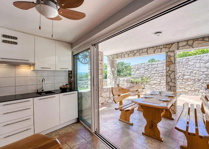 Lovreno By Interhome *