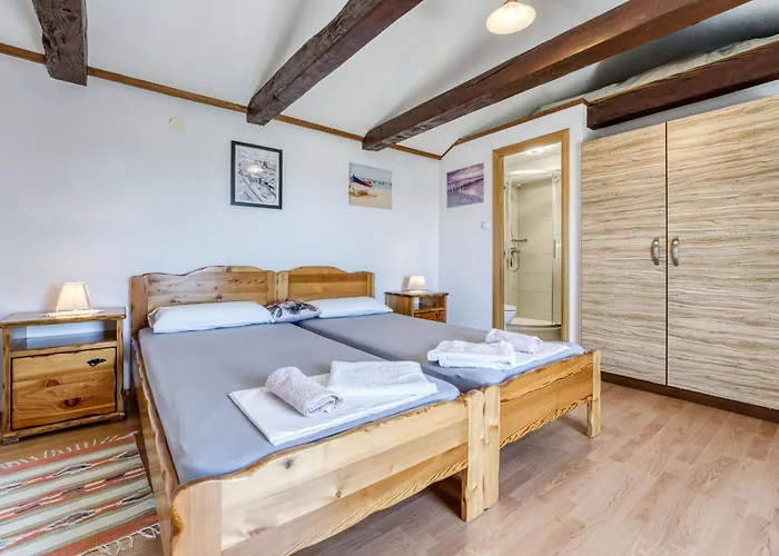 Lovreno By Interhome *