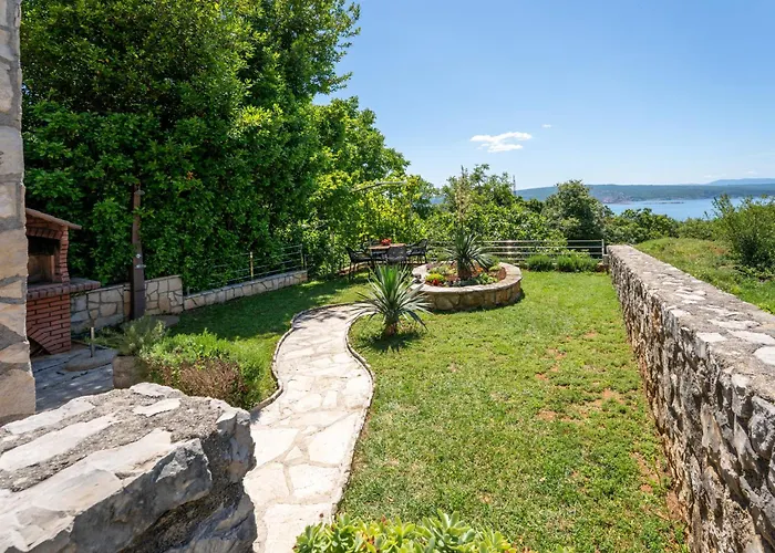 Lovreno By Interhome Crikvenica